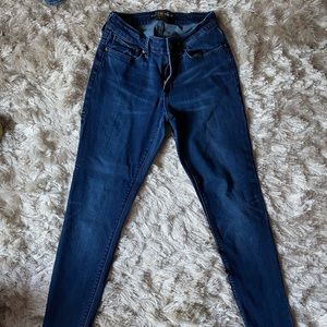 COPY - Lucky Brand Jeans “Sasha fit”